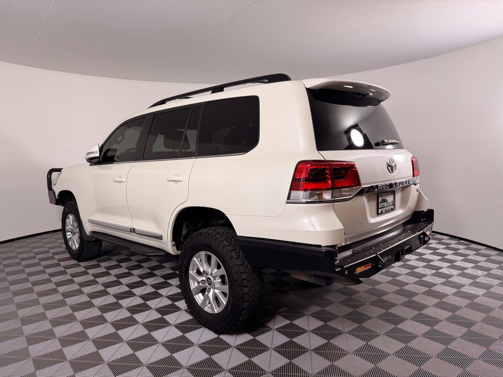 Used 2020 Toyota Land Cruiser w/ Four Season Floor Mat Package AWD/4WD image 11