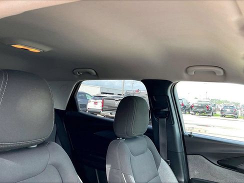Used 2021 Chevrolet TrailBlazer LT w/ Convenience Package FWD image 26