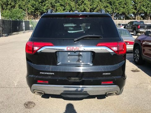 Used 2019 GMC Acadia Denali w/ Technology Package AWD/4WD image 12