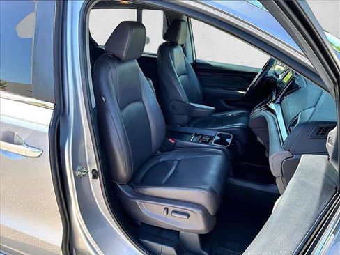 Used 2020 Honda Odyssey Touring image 7