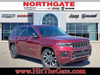 Used 2023 Jeep Grand Cherokee Overland w/ Luxury Tech Group IV AWD/4WD video 1