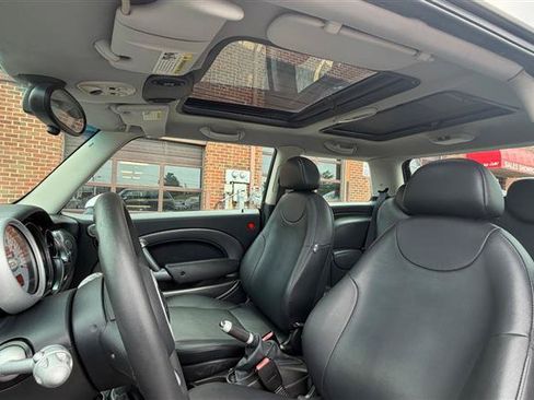Used 2006 MINI Cooper Hardtop FWD image 18