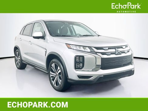 Used 2025 Mitsubishi Outlander Sport ES image 1