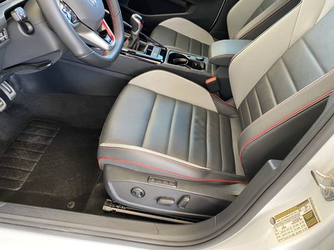 Certified 2024 Volkswagen GTI SE FWD image 12