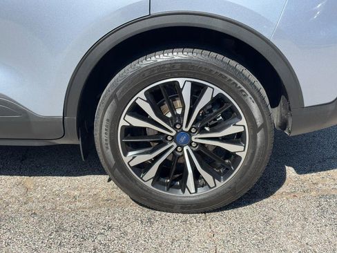 Used 2022 Ford Escape SEL w/ SEL Stealth AWD Package image 7