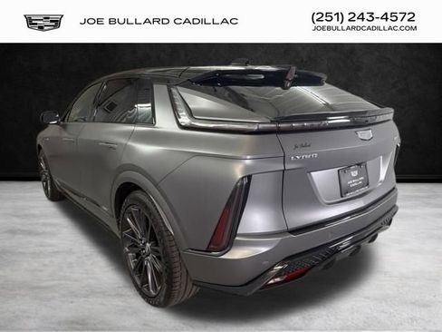 New 2026 Cadillac Lyriq V AWD/4WD image 6