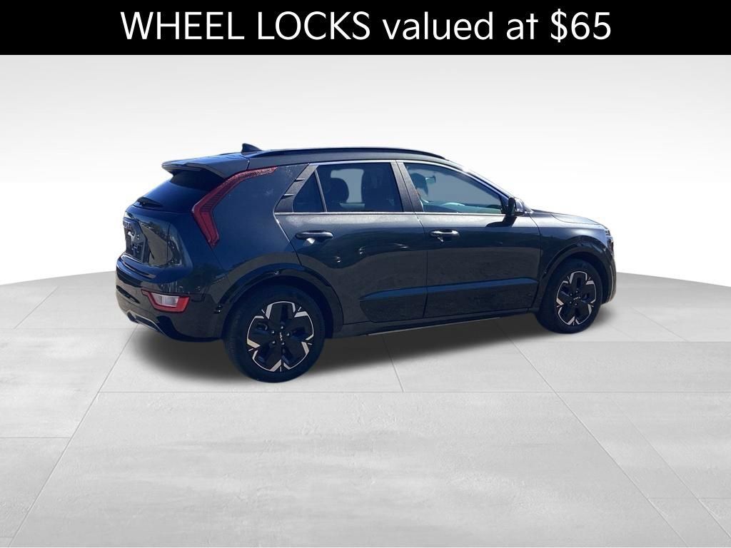 Certified 2023 Kia Niro Wind w/ Wind Preserve Package FWD image 8