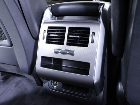 Used 2017 Land Rover Range Rover Sport HSE image 16