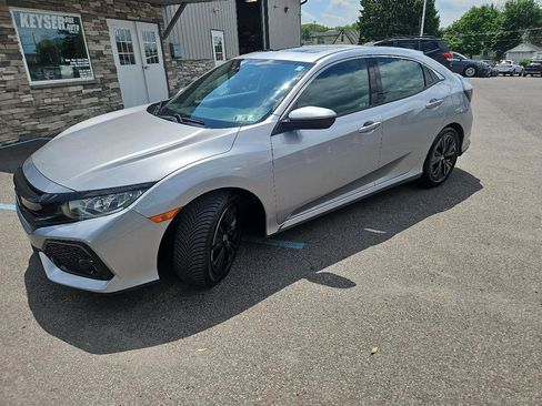 Used 2018 Honda Civic EX image 7