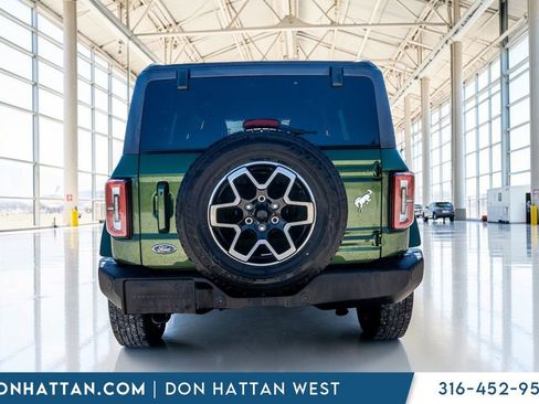 Used 2025 Ford Bronco Outer Banks AWD/4WD image 31