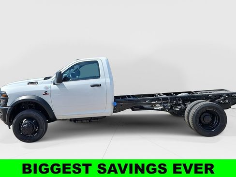 New 2025 RAM 4500 Tradesman AWD/4WD image 6
