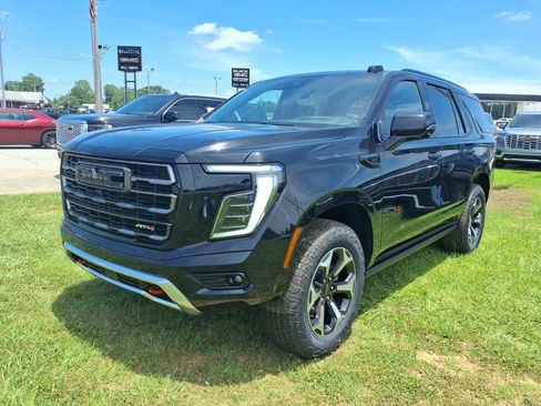 New 2026 GMC Yukon AT4 Ultimate AWD/4WD image 3