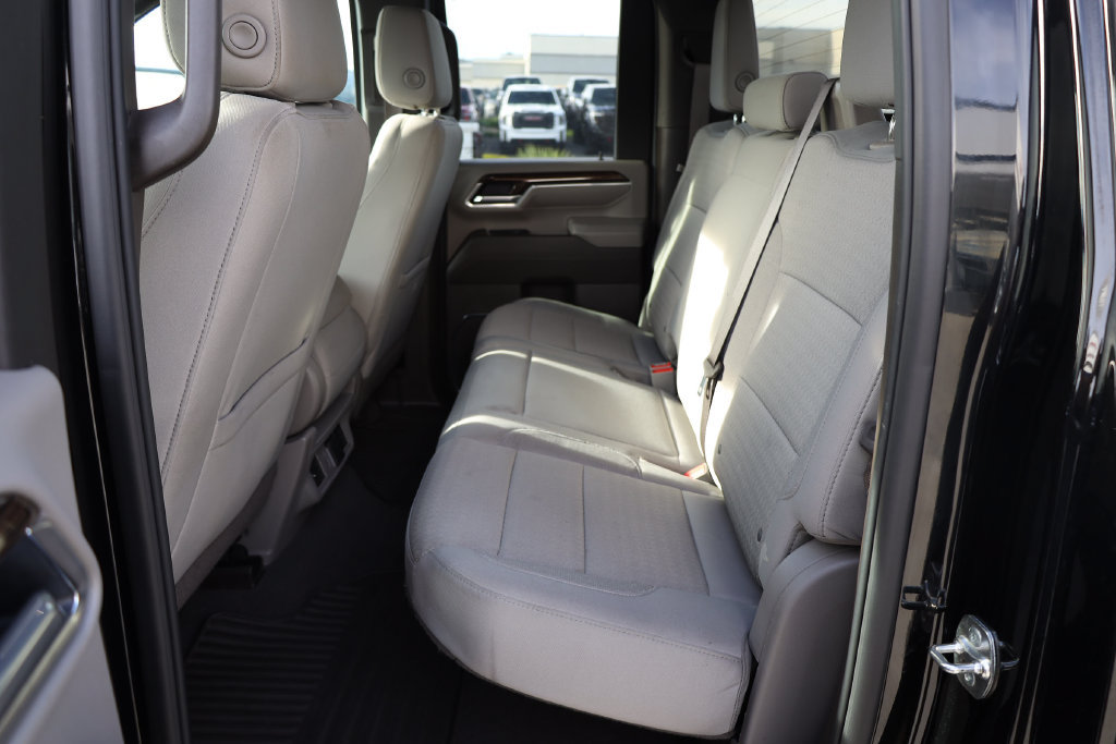 Used 2025 GMC Sierra 2500 SLE w/ SLE Value Package; AWD/4WD image 17