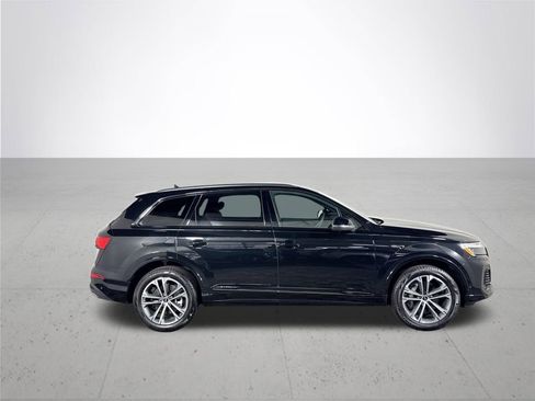 Used 2025 Audi Q7 2.0T Premium Plus w/ Premium Plus Package AWD/4WD image 5