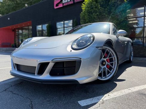 Used 2018 Porsche 911 Carrera GTS RWD image 2