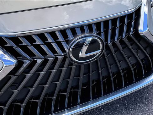 Used 2022 Lexus ES 350 w/ Premium Package image 30