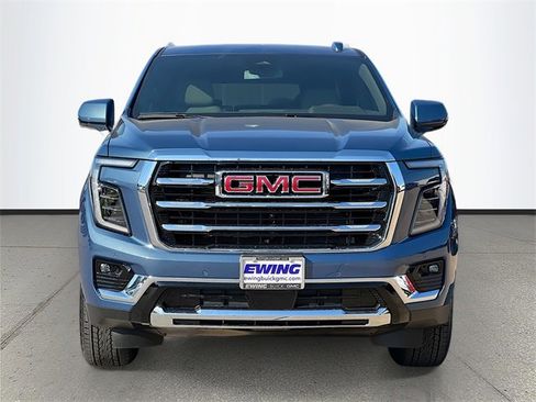 New 2026 GMC Yukon XL Elevation image 2