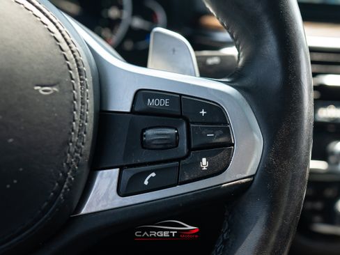 Used 2018 BMW 540i xDrive image 26