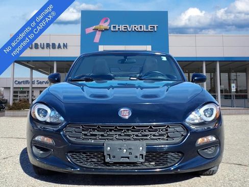 Used 2020 FIAT 124 Spider Classica w/ Mopar All Weather Plus Group image 2