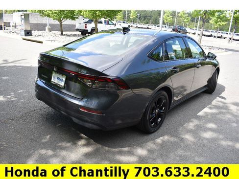 Certified 2025 Honda Accord SE image 7