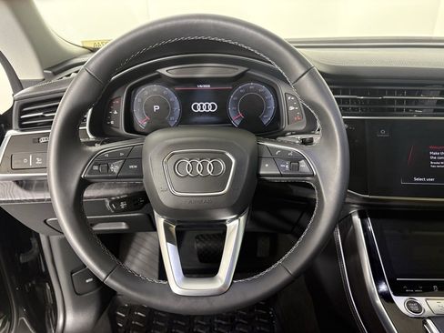 Used 2025 Audi Q8 Prestige image 22