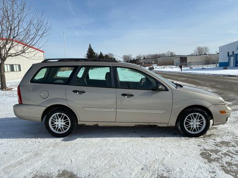 Used 2006 Ford Focus SE image 5