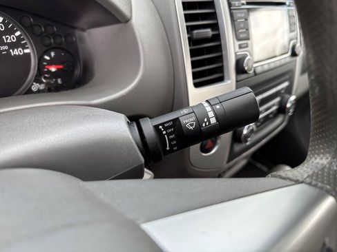 Used 2018 Nissan Frontier S RWD image 17