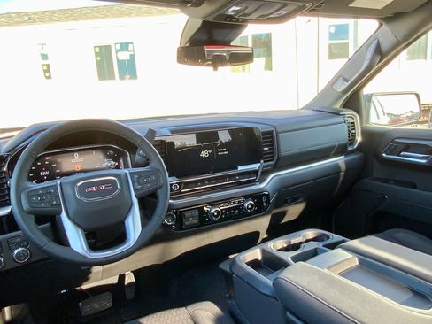 New 2026 GMC Sierra 1500 Elevation image 37