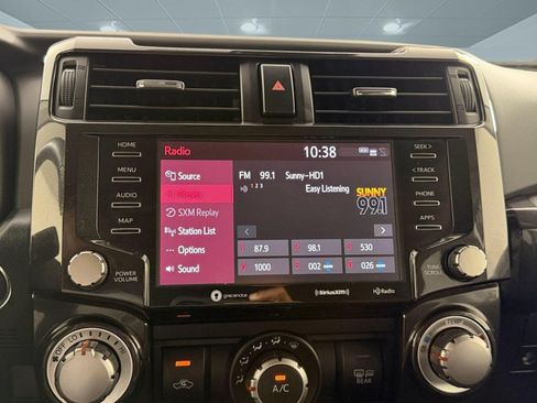 Used 2021 Toyota 4Runner TRD Off-Road AWD/4WD image 26