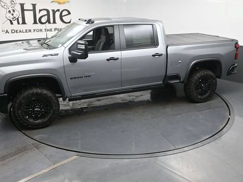 New 2026 Chevrolet Silverado 2500 ZR2 w/ LPO, Dark Essentials Package AWD/4WD image 36