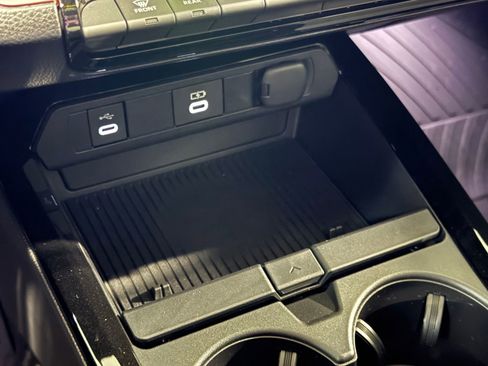 New 2026 Toyota Prius Plug-In Hybrid image 25