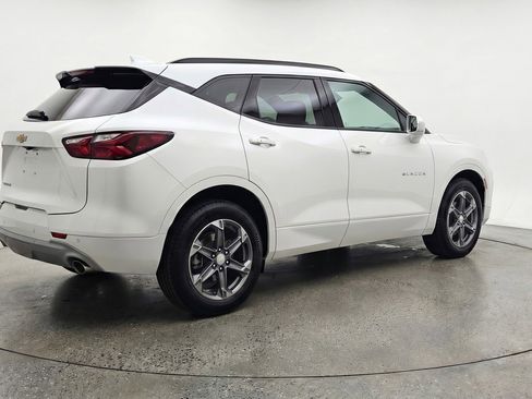 Used 2025 Chevrolet Blazer LT image 9