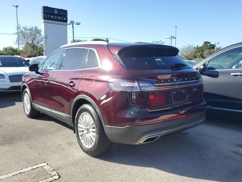 Used 2019 Lincoln Nautilus FWD image 4