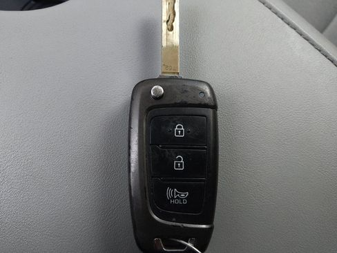 Used 2020 Hyundai Palisade SE FWD image 32