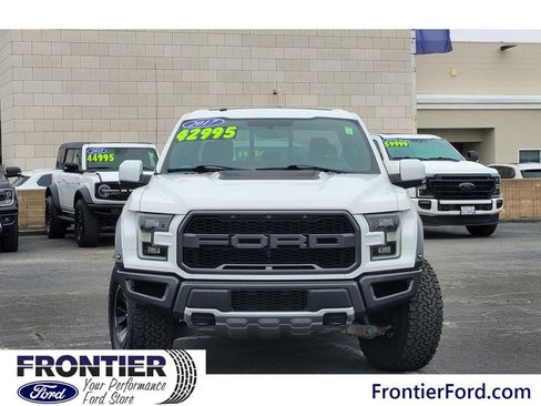 Used 2017 Ford F150 Raptor w/ Equipment Group 802A Luxury image 3