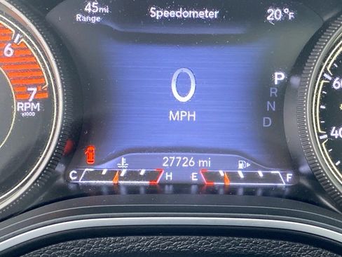 Used 2022 Jeep Cherokee Limited image 20