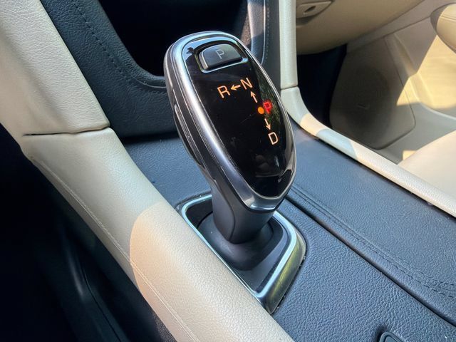 Used 2017 Cadillac XT5 FWD image 31