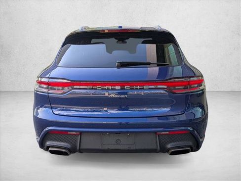 Used 2023 Porsche Macan AWD/4WD image 6