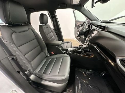Used 2022 Chevrolet TrailBlazer ACTIV image 21