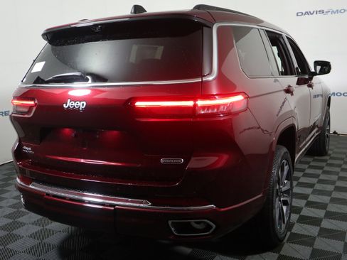 New 2025 Jeep Grand Cherokee L Overland w/ Luxury Tech Group IV image 6