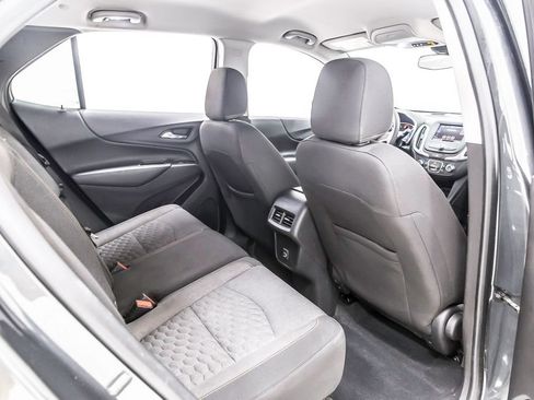 Used 2020 Chevrolet Equinox LT FWD image 34