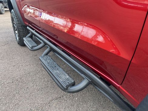 Used 2023 Chevrolet Colorado ZR2 w/ ZR2 Convenience Package III image 9