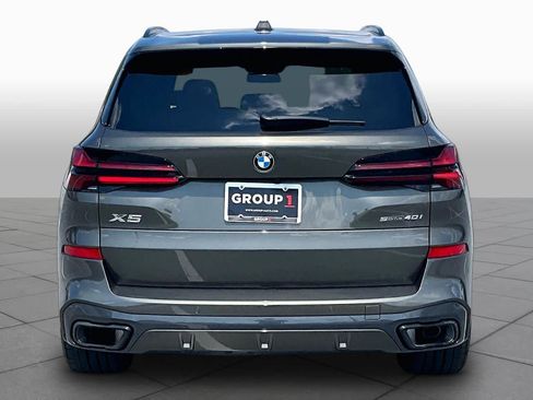 Used 2026 BMW X5 sDrive40i w/ M Sport Package RWD image 4