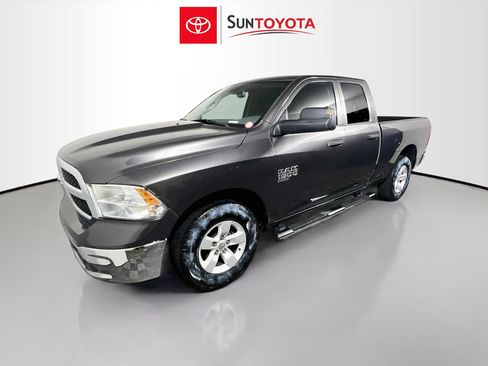 Used 2020 RAM 1500 Tradesman w/ Chrome Plus Package RWD image 9
