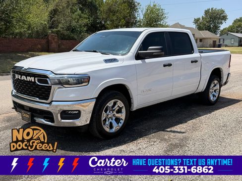 Used 2025 RAM 1500 Big Horn AWD/4WD image 6