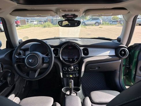 Used 2024 MINI Cooper SE FWD image 13