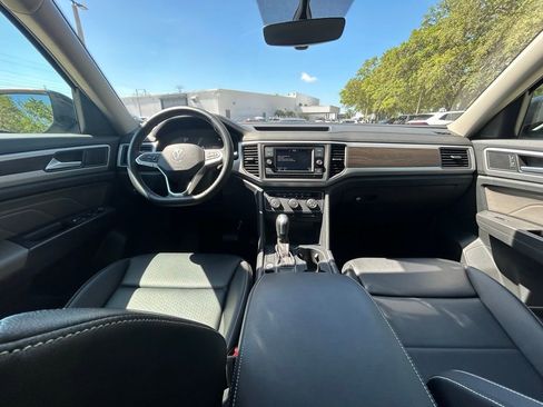 Used 2023 Volkswagen Atlas SE FWD image 8