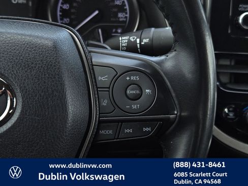 Used 2023 Toyota Camry SE image 19