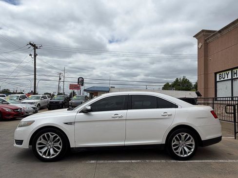 Used 2014 Ford Taurus Limited FWD image 7