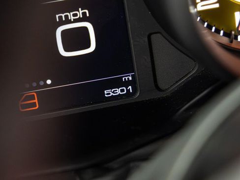 Used 2016 Ferrari 488 GTB RWD image 49